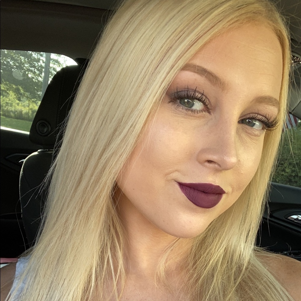 Meet your Posher, Katie